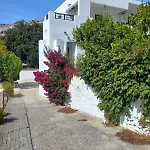 Holiday home Velania House Filotion